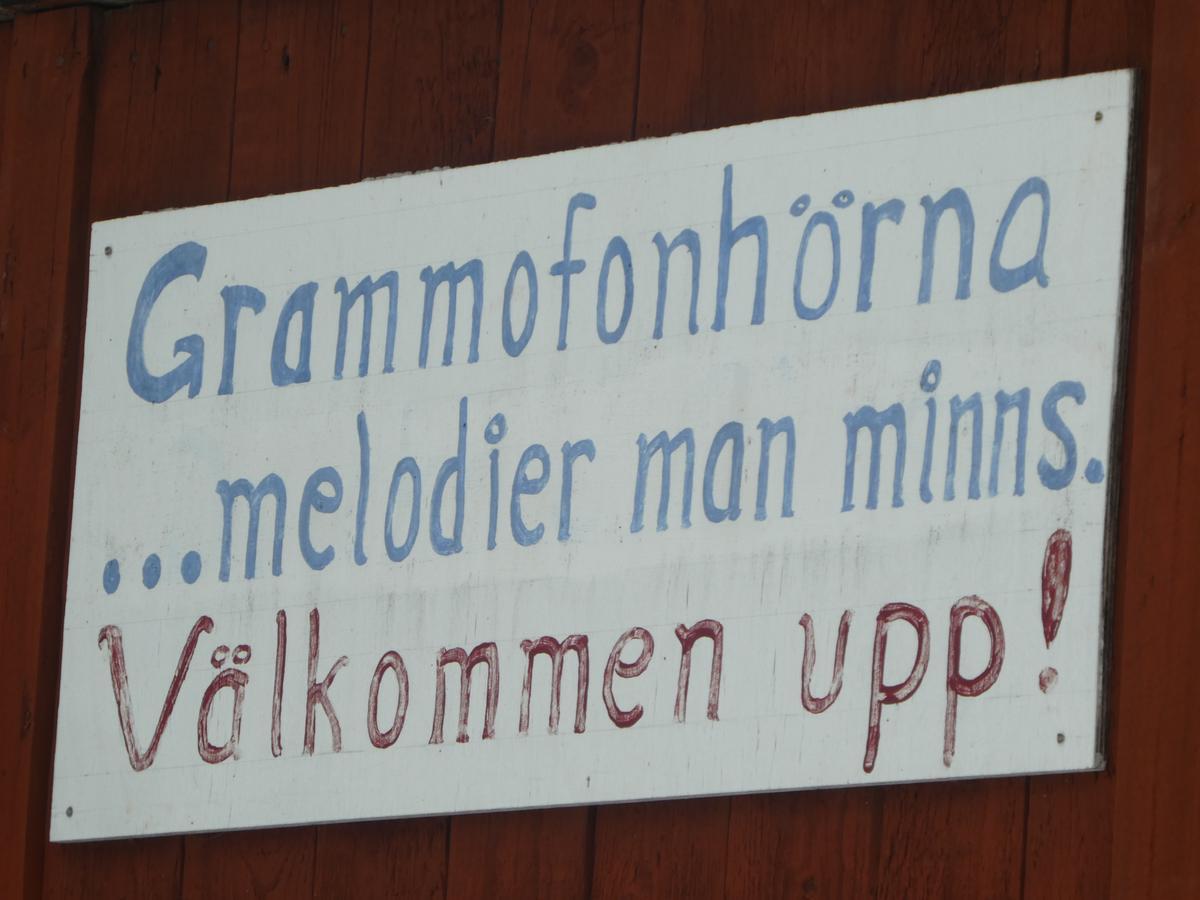 Praestmyrens Vandrarhem Ransäter エクステリア 写真